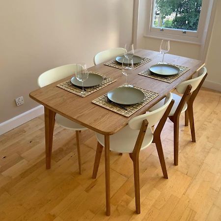 Lovely Spacious 1-Bedroom Flat In Tufnell Park Close To Central ลอนดอน ภายนอก รูปภาพ